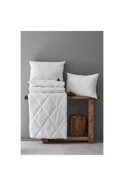 ÇIRPAN EV KARACA HOME MARIPOSA GOLD CUVERTEA DUBLĂ+2 PERNE