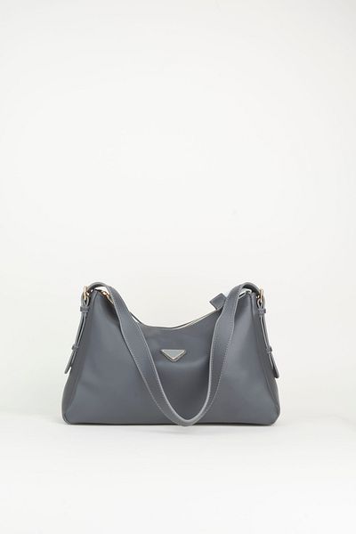 Vivaq Women's Gray Baguette Design Strap Lined Faux Leather Zipper Closure Hand and Shoulder Bag