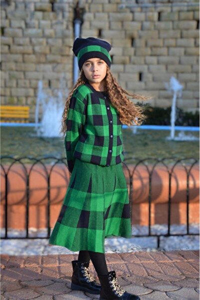 Hilal Akıncı Kids Κοριτσίστικο Πλεκτό Ζακέτα με κουμπιά καρό Φούστα Beanie Σε...