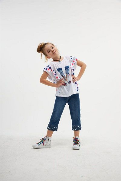 Hilal Akıncı Kids Bluză din bumbac pieptănat cu mâneci cu volane pentru fete, cu mărgele, pantaloni din denim, set dublu