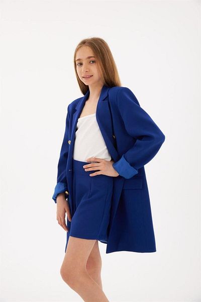 Hilal Akıncı Kids Jachetă pentru fetiță cu nasturi aurii, pantaloni scurți colorați, set de 2 piese
