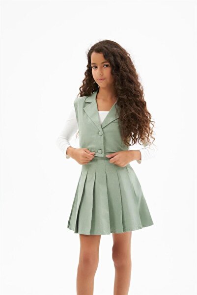 Hilal Akıncı Kids Girl's Fabric Covered Button Detailed Padded Vest White Badi Pleated Skirt 3-Piece Set