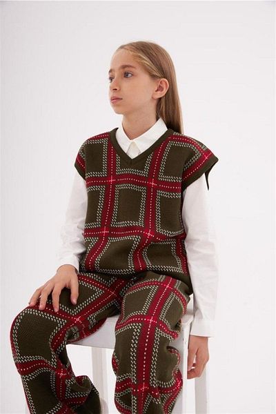 Hilal Akıncı Kids Girl's V-Neck Knitwear Sweater White Shirt Checkered Trousers 3-Piece Set