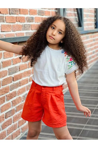 Hilal Akıncı Kids Girl's Embroidered White Blouse Colorful Collared Shorts Hat 3-Piece Set