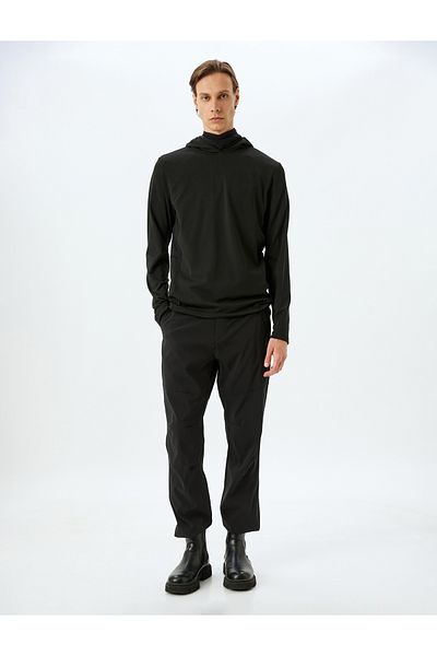 Koton Oversize Sports Sweatpants with Stitching Detail, Buttoned Zipper Pocket