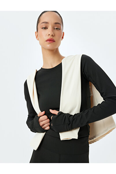 Koton Αθλητικό μπλουζάκι με μακρυμάνικο λαιμόκοψη με λεπτομέρεια ραφής με απα...