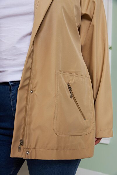 RMG Large Size Beige Trench Coat with Inner Lining Plaid Detail