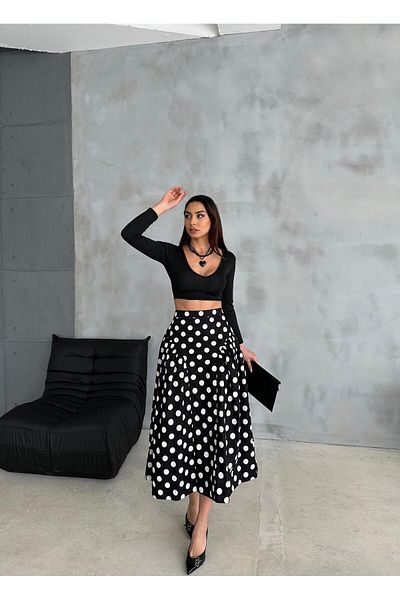 Maldia Shop Fustă neagră de damă, cu model de buline, lungime midi