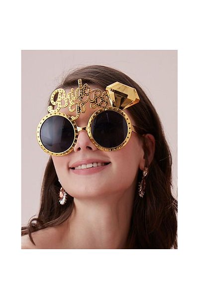 hunner Gold Color Bride To Be Written Bridal Glasses 15x10 Cm