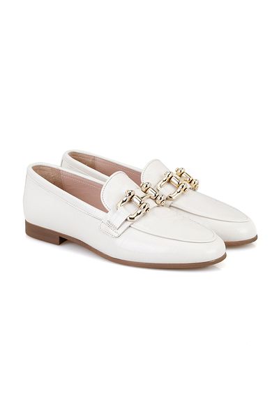Desa Mocasnic din piele bej pentru femei cu accesorii cu cataramă