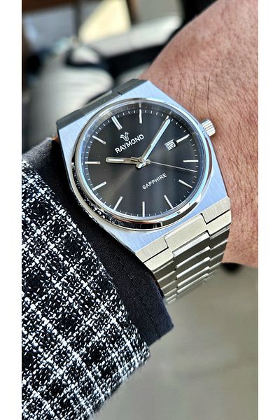 Raymond Rym-280270 Raymond Men's Wristwatch - Stainless Steel and Sapphire Glass - 2 Years Warranty