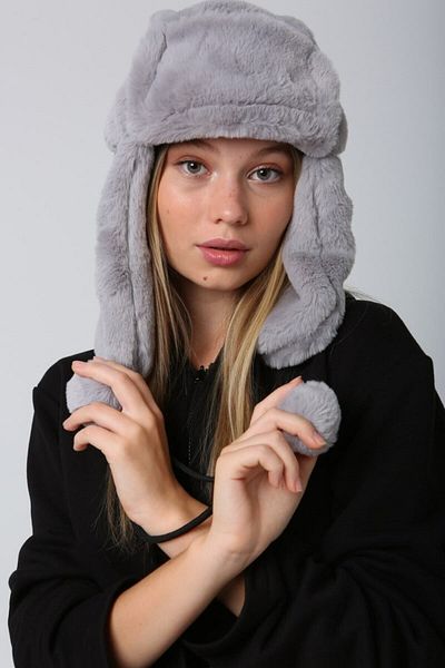 Luminos Butik Gray Plush Hat - with Pompom, Fur and Headphones, Beret Beanie1103