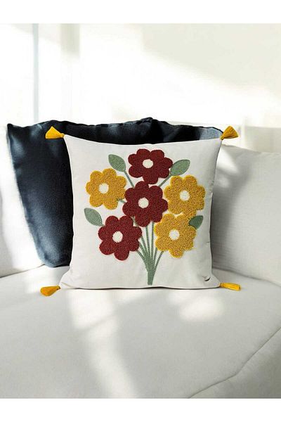 LUWİNO HOME Punch Bunch Pattern Pompom Throw Pillow 43X43 cm