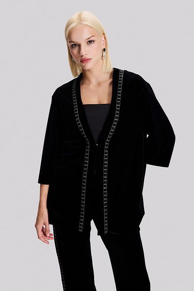 Naramaxx Accessory Detailed Velvet Poncho