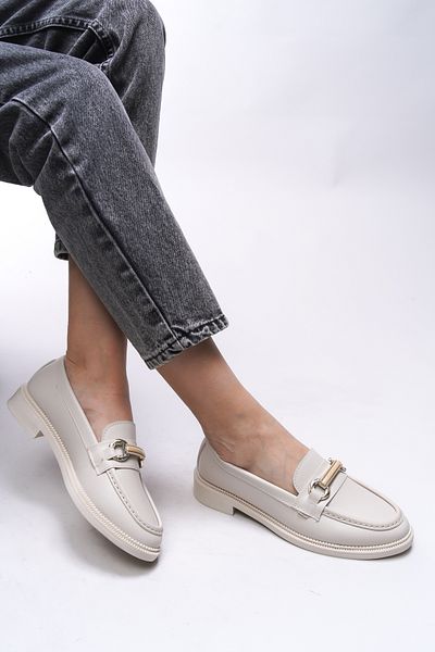 Riccon Beige Hardcover Beatthae Women's Loafer 0012505