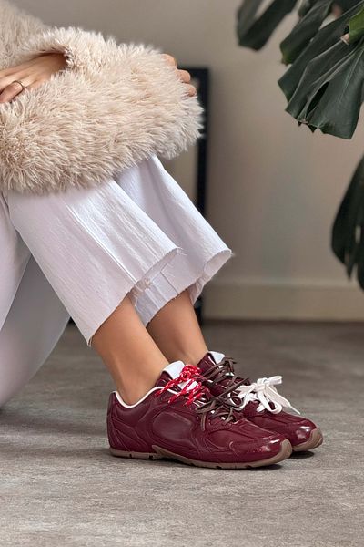 NİŞANTAŞI SHOES Fabian Burgundy Matte Flache Sohle Damen Schnürschuhe