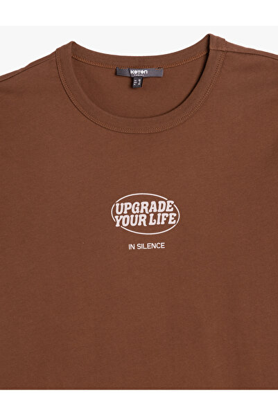 Koton Bisiklet Yaka Slogan Baskılı Pamuklu Kısa Kollu Slim Fit Tişört