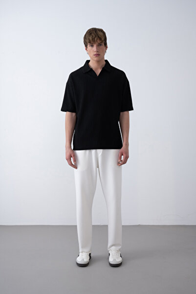 İLKCET MODA Ανδρικό μπλουζάκι με λαιμόκοψη V μαύρο Oversize Twill