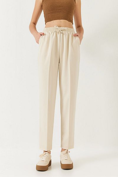 Bianco Lucci Damen-Hose mit elastischem Bund und doppelten Taschen im Karottenschnitt 80178 60271079