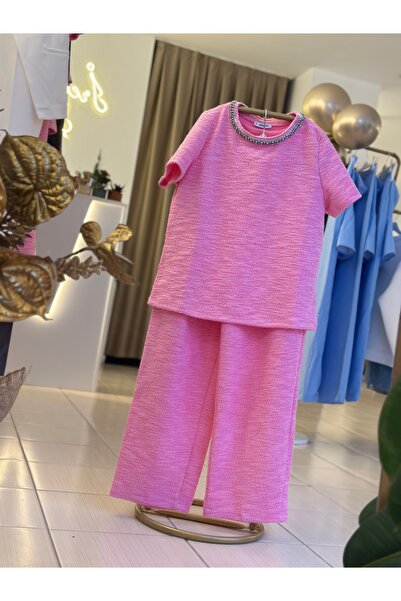 Pembe Havlu Kumaş Taş Yaka Detaylı Tişört Pantolon Takım