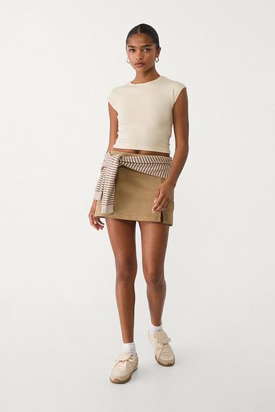 Stradivarius Basic fitted cropped T-shirt