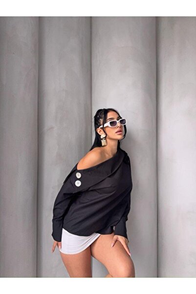 MADAM PARLA Kadın Siyah Asimetrit Yaka Düğme Detaylı Gömlek