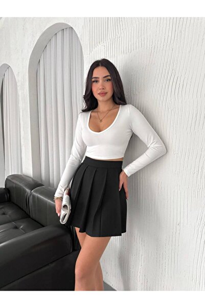 Noa Noa Fusta de bază Polyviscon cu pantaloni scurți plisați