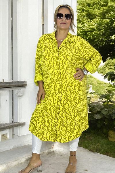 yagmurberen Plus Size Patterned Tunic Dress - Long Foldable Sleeve and Buttoned Front