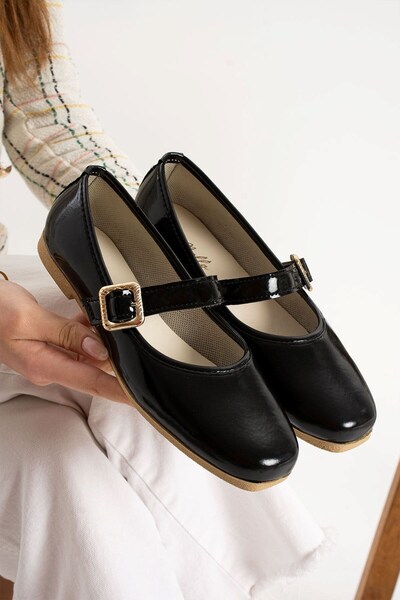 AlbiShoes أحذية باليه نسائية مريحة وخفيفة الوزن ولا تصدر صوتًا بإبزيم تشريحي ...