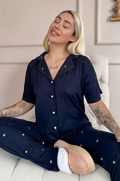 Pijamaevi Set de pijamale cu mânecă scurtă, cu nasturi în față, din bambus, albastru bleumarin