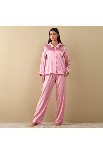 FAV All-Over Leaf Print Long Sleeve Shirt and Elasticated Pyjama Set