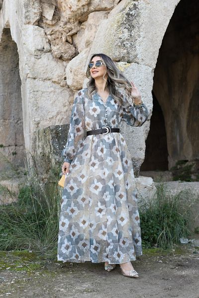 bytugcekaya Κρεμ Φόρεμα Σιφόν με Μικτό Μοτίβο με Ζώνη