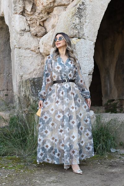 bytugcekaya Κρεμ Φόρεμα Σιφόν με Μικτό Μοτίβο με Ζώνη
