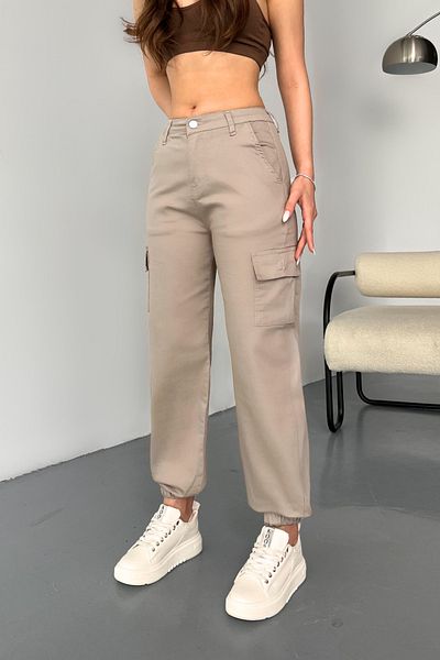 BİKELİFE Beige Hose aus Gabardine-Stoff mit Cargotaschen