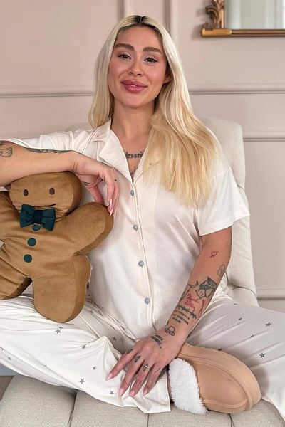Pijamaevi Béžová sada pyžama s krátkým rukávem se vzorem Starry Night s bambusovým předním knoflíkem