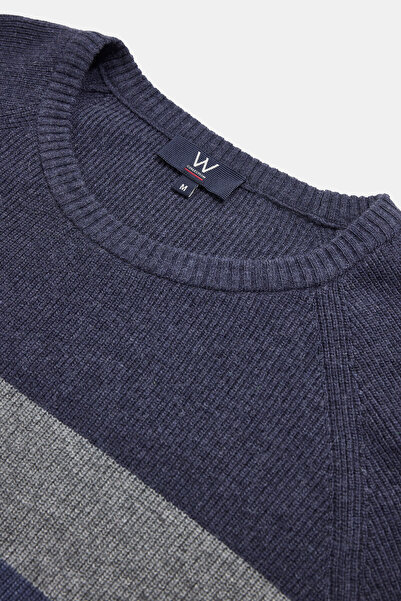 W Collection Gray Crew Neck Long Sleeve Sweater