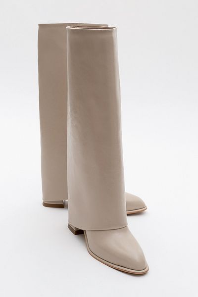 LuviShoes MAYBE Γυναικείες μπότες με χοντρό τακούνι σε μπεζ δέρμα