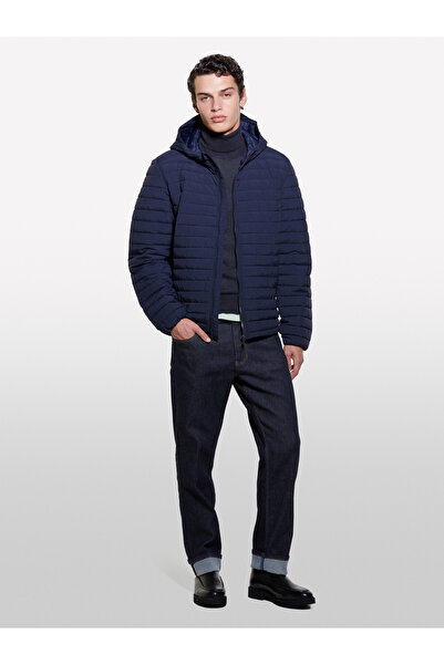 Sisley Ανδρικό παλτό με κουκούλα με λεπτομέρεια με λογότυπο στο αριστερό μέρος του μανίκι σε μπλε ναυτικό χρώμα