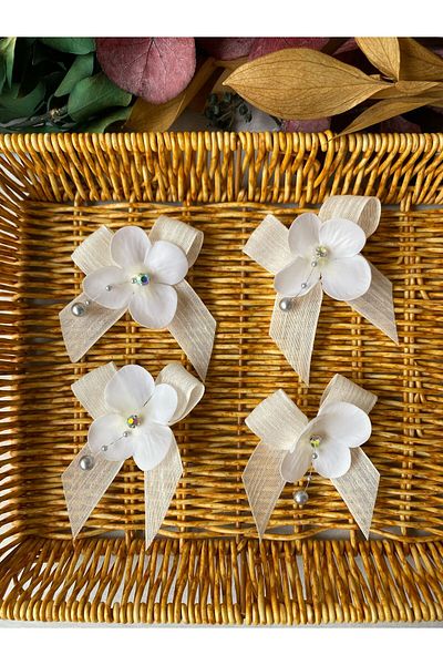 la minör Ready-Made Bow Linen Ribbon with Flower (Hydrangea) Silver Detail 20 Pieces