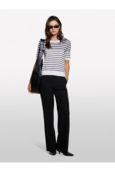 Sisley Women's Green Striped Viscose Blended Striped Crew Neck Short Sleeve Sweater