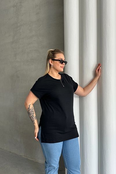 uniq store Large Size Short Sleeve Crew Neck Basic T-Shirt with Side Slits Rft-01