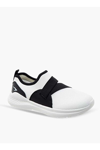 Dash Textured Slip-On Sneakers