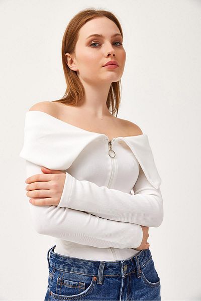 CALİENTE Zippered Collar Flowy Knitwear Blouse White