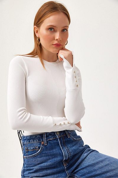CALİENTE Buttoned Sleeve Crew Neck Blouse White