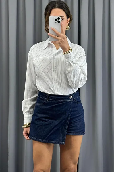 Serica Moda Сині джинсові шорти з застібкою спереду та блискавкою