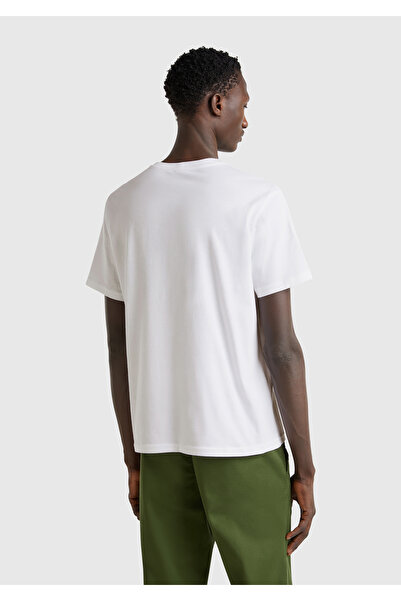 United Colors of Benetton Ανδρικό μπλουζάκι Relax Fit με λευκό 100% βαμβακερό λογότυπο στο μπροστινό μέρος