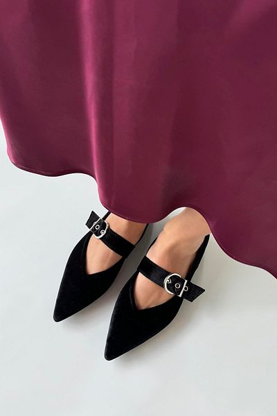 STRASWANS Women's Black Bruno Ballerina Fashion with Belt Detail