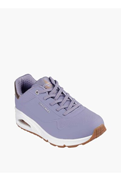 SKECHERS حذاء رياضي نسائي مزين بشعار مع رباط للإغلاق - UNO