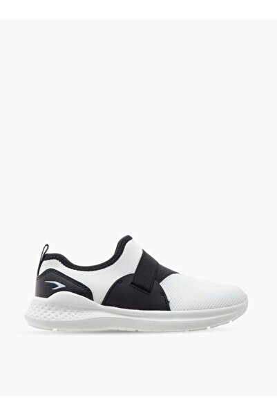 Dash Textured Slip-On Sneakers
