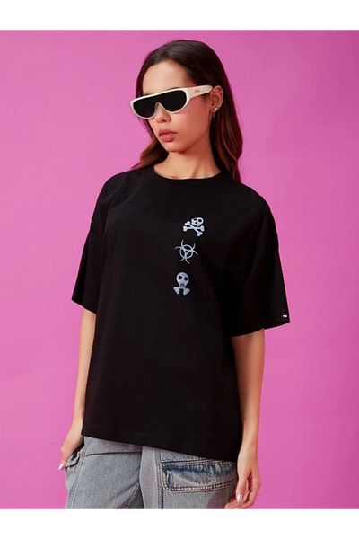 Bay Şapkacı Tricou supradimensionat cu imprimeu SILKY - negru